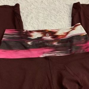 lululemon athletica Pants & Jumpsuits - Lululemon Cropped Maroon Leggings Size 6 EUC lululemon athletica Pants & Jumpsuits - Lululemon Cropped Maroon Leggings Size 6 EUC